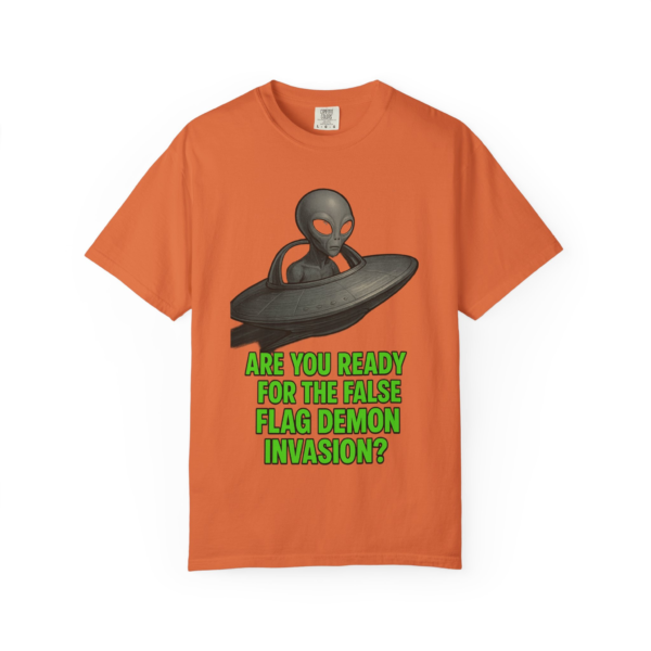 Alien Invasion Unisex T-shirt, Grey Alien UFO Conspiracy Tee, Extraterrestrial Spacecraft Shirt, Area 51 Gift, Paranormal Clothing